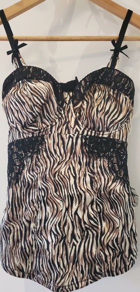 Bustier tank top - Picture 1 of 4